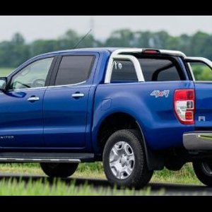 foto low km 4x4 pickup manual winch Ford Ranger 3.2 Limited
