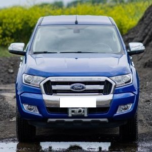 foto low km 4x4 pickup manual winch Ford Ranger 3.2 Limited